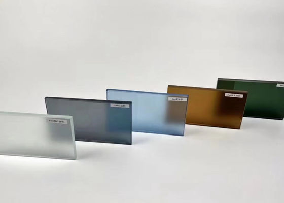 Low-Iron Satin Acid Etched Glass For Architecture